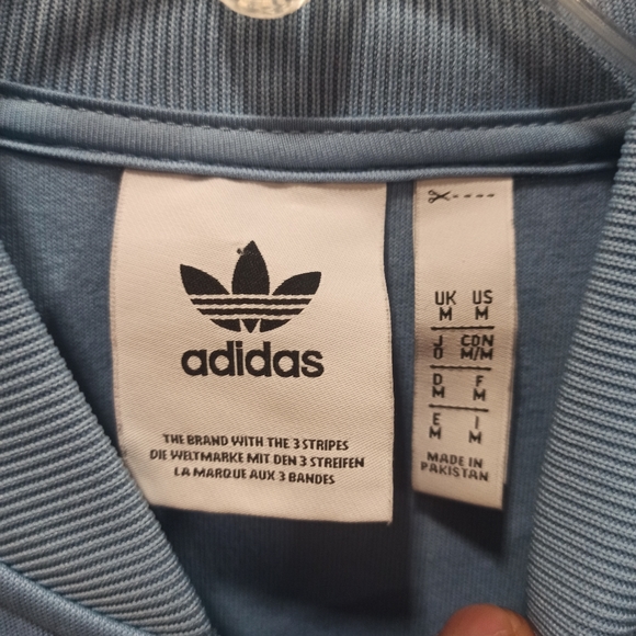 COPY - Adidas full zip up windbreaker jacket - Picture 15 of 15